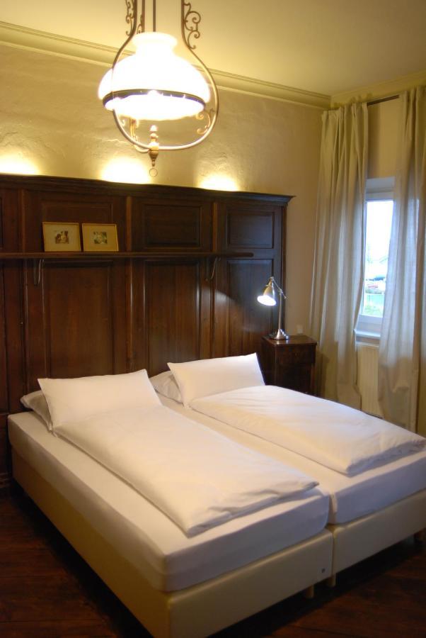 Hotel Gut Staudham Gasthof Und Events Wasserburg Exterior foto