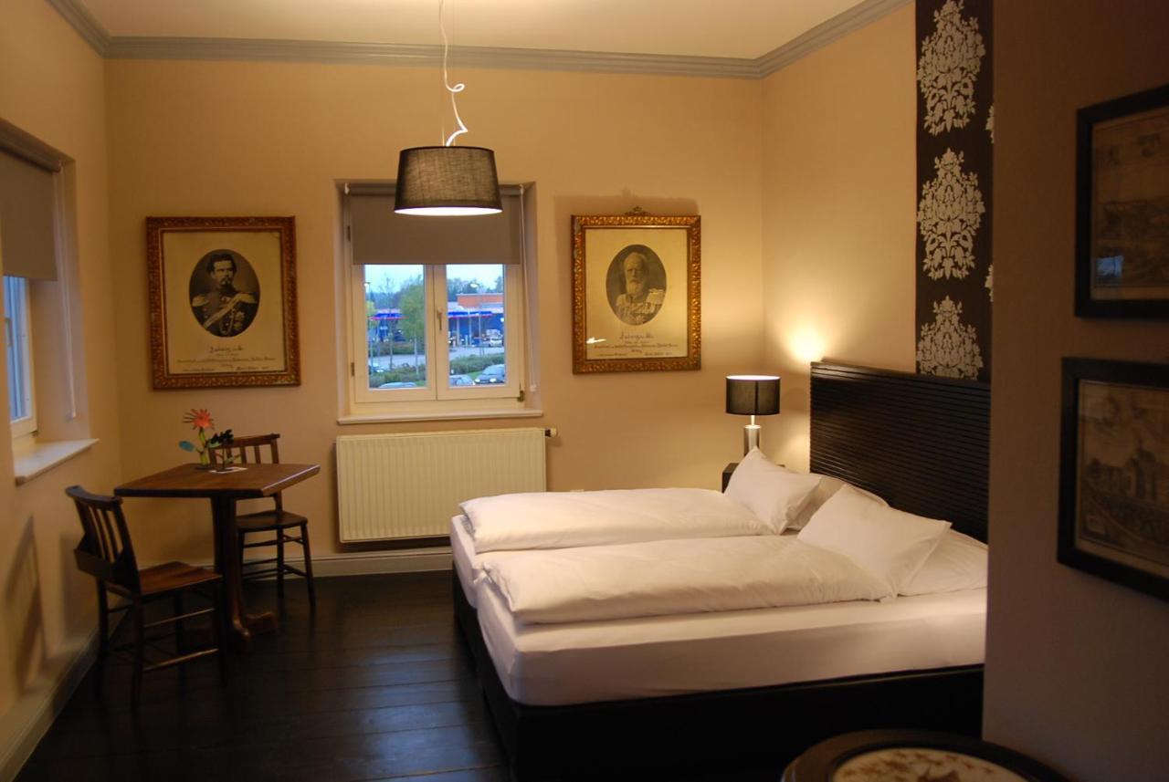 Hotel Gut Staudham Gasthof Und Events Wasserburg Exterior foto