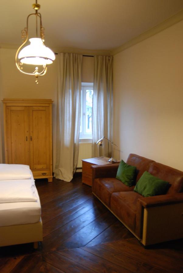 Hotel Gut Staudham Gasthof Und Events Wasserburg Exterior foto