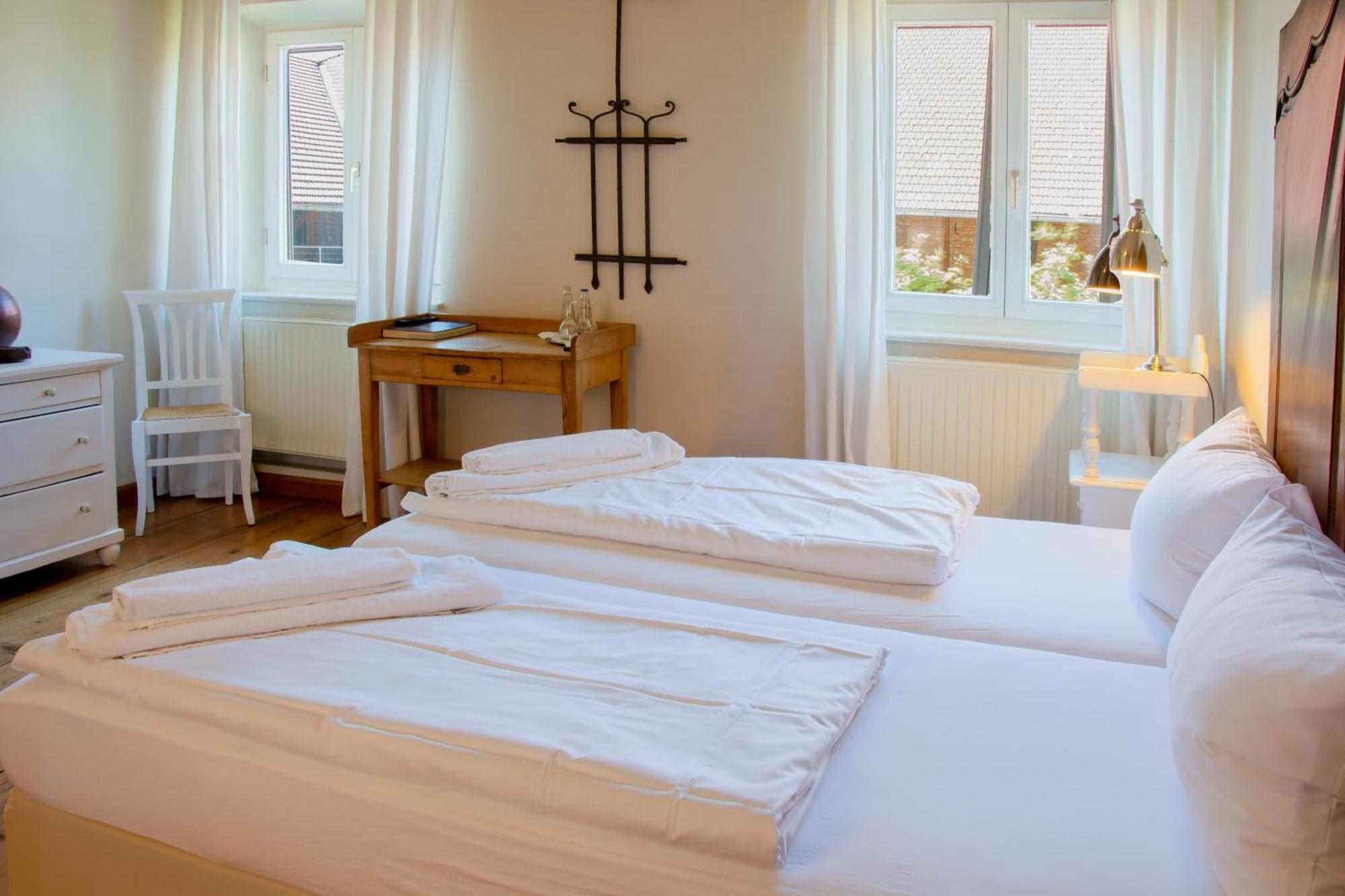 Hotel Gut Staudham Gasthof Und Events Wasserburg Exterior foto